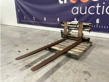 Вилочный погрузчик