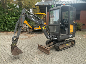 Мини-экскаватор VOLVO EC18D