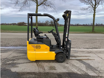 Вилочный погрузчик OM