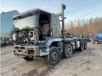 Грузовик IVECO EuroTrakker