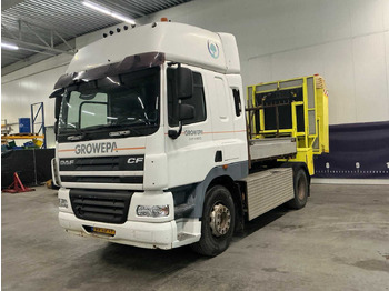 Грузовик DAF CF 85