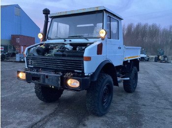 Грузовик UNIMOG