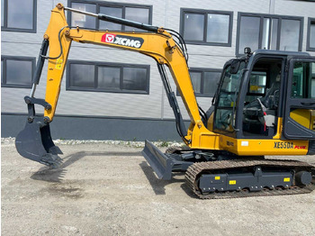 Экскаватор XCMG XE55