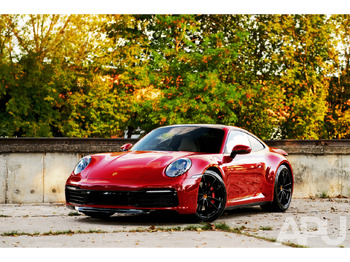 Легковой автомобиль PORSCHE