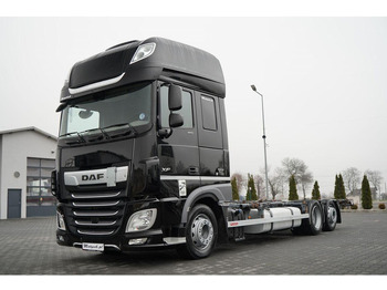 Грузовик-контейнеровоз/ Сменный кузов DAF XF 480