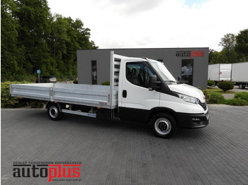 Грузовик бортовой/ Платформа IVECO Daily 35s16