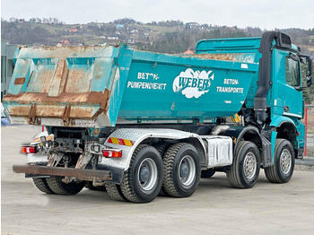 Самосвал Mercedes-Benz AROCS 4142* KIPPER / 8x4 * TOPZUSTAND: фото 4 Самосвал Mercedes-Benz AROCS 4142* KIPPER / 8x4 * TOPZUSTAND: фото 4