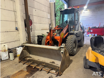 : фото в шапке страницы