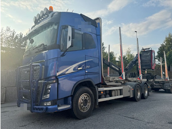 Лесовоз VOLVO FH 750