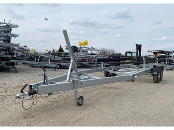 Лодочный прицеп BORO