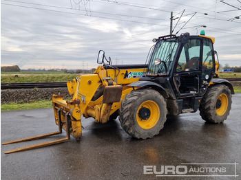 Телескопический погрузчик JCB