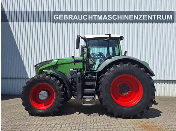 Трактор FENDT 1000 Vario