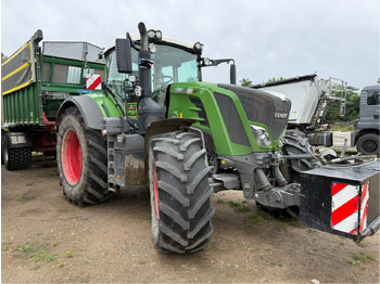 Трактор FENDT 828 Vario