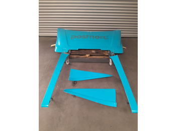 : фото в шапке страницы