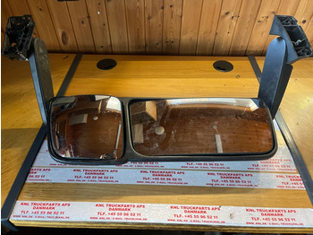 Кабина и интерьер MERCEDES-BENZ