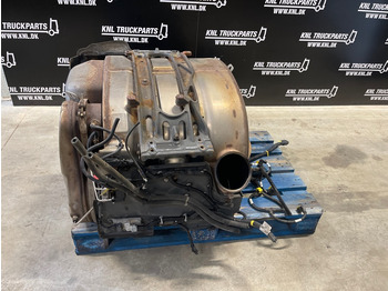 : фото в шапке страницы