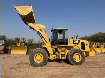 Колёсный погрузчик CATERPILLAR 966G