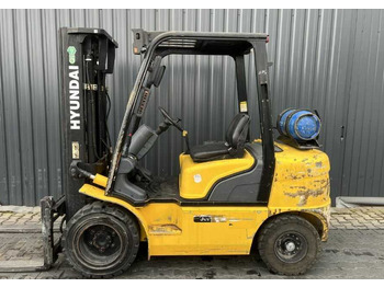 Газовый погрузчик Hyundai 30L-7: фото 2