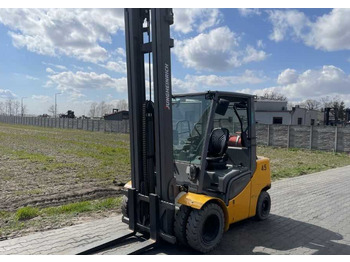 Газовый погрузчик JUNGHEINRICH TFG