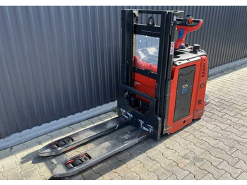 Штабелер LINDE