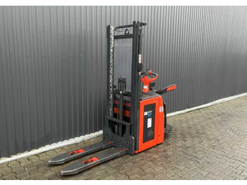 Штабелер LINDE L14