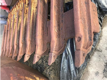 Бульдозер Fleco Lame à barreaux FLECO D8 D6 largeur 320 -: фото 2 Бульдозер Fleco Lame à barreaux FLECO D8 D6 largeur 320 -: фото 2