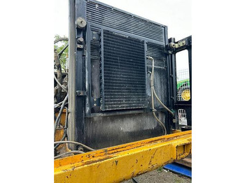 : фото в шапке страницы