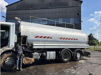 Renault 320 в лизинг Renault 320: фото 5