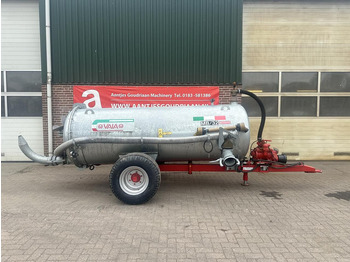 Навозоразбрасыватель