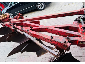 Плуг Unia: фото 5 Плуг Unia: фото 5