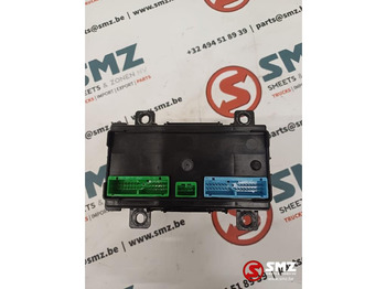 : фото в шапке страницы