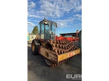 Каток CATERPILLAR