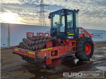 Каток CATERPILLAR