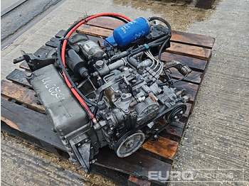 : фото в шапке страницы