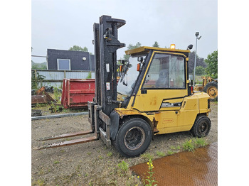 Вилочный погрузчик CATERPILLAR DP