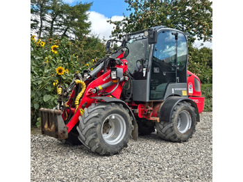 Мини-погрузчик с бортовым поворотом WEIDEMANN