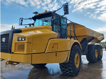 Сочленённый самосвал CATERPILLAR 745
