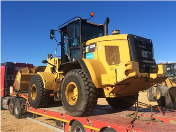 Колёсный погрузчик CATERPILLAR 938M