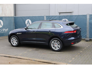 Седан Jaguar F-PACE: фото 3