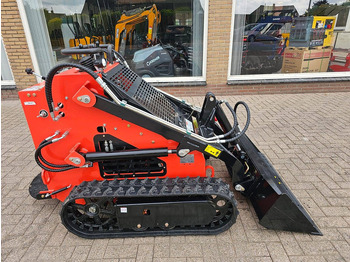 Гусеничный погрузчик