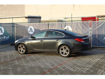 Седан Opel Insignia CDTI: фото 4