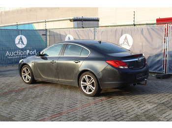Седан Opel Insignia CDTI: фото 5