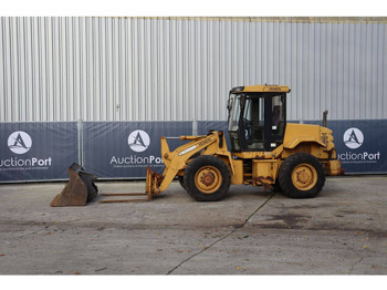 Колёсный погрузчик