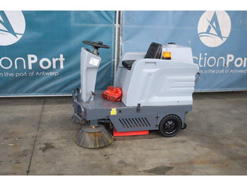 Подметально-уборочная машина