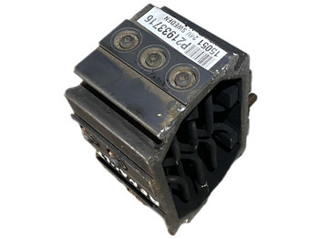 Свеча накала Renault: фото 4