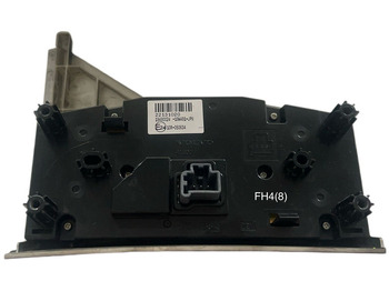 Приборная панель Volvo FM: фото 3