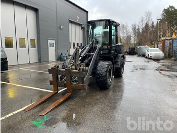 Колёсный погрузчик