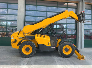 Телескопический погрузчик JCB