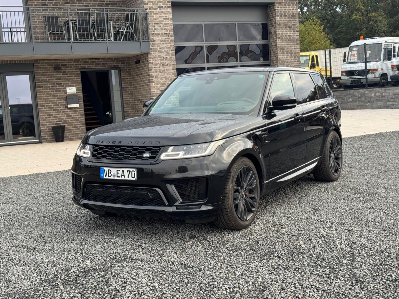 Land Rover Range Rover Sport SDV8 4.4 Autobiography Dynamic - Внедорожник: фото 2 Land Rover Range Rover Sport SDV8 4.4 Autobiography Dynamic - Внедорожник: фото 2