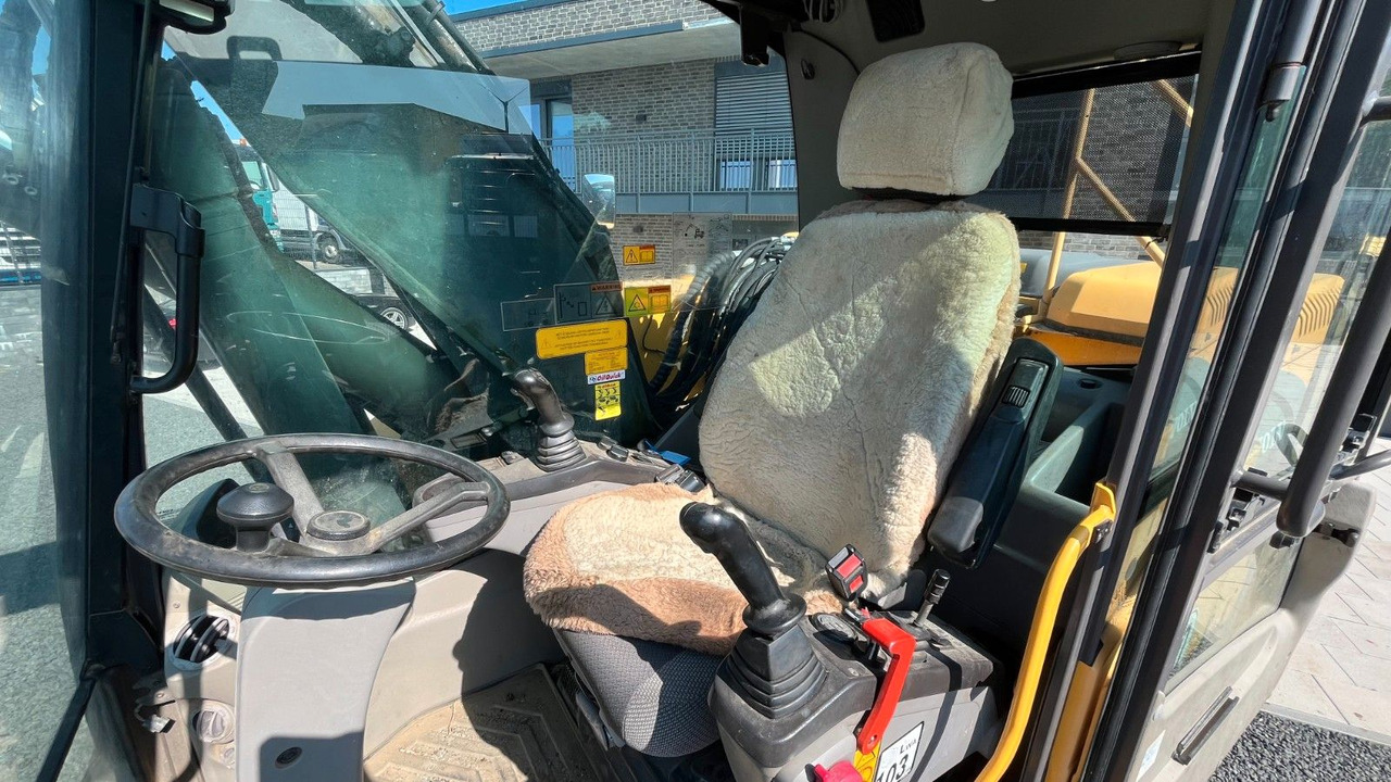 Volvo EW180D 20500 Kg Verstellausleger OilQuick - Колёсный экскаватор: фото 5 Volvo EW180D 20500 Kg Verstellausleger OilQuick - Колёсный экскаватор: фото 5